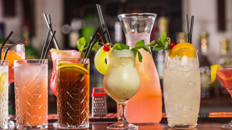 Uống cocktail có thể khiến bạn say và tăng nồng độ cồn không?