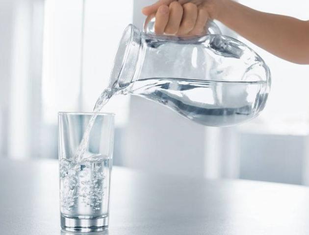 5 hiểu lầm cần tránh khi uống nước, nên sửa càng sớm càng tốt