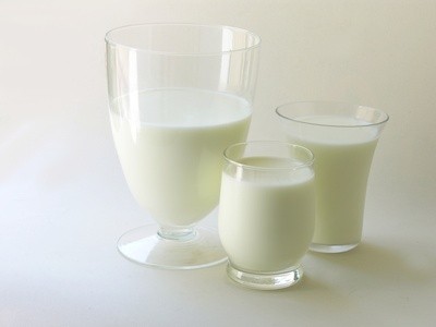 Những ưu điểm của sữa dê với trẻ nhỏ
