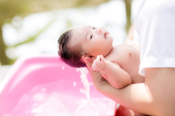 Cách chữa chàm sữa ở trẻ sơ sinh an toàn, hiệu quả nhanh