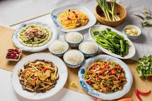 4 kiểu kết hợp thực phẩm 'tai hại' khiến đường huyết tăng vọt, nhiều người vẫn ăn mỗi ngày