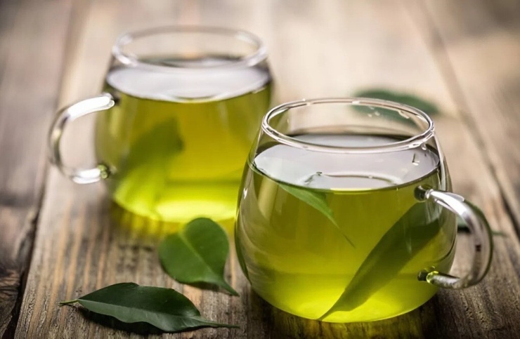 Cách trà xanh hỗ trợ giảm gan nhiễm mỡ, hạ men gan