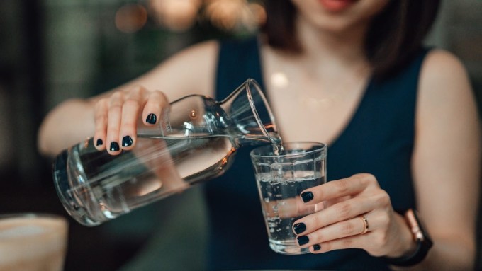 Làm gì để bảo vệ sức khỏe trong ngày nắng gắt?